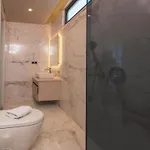 Merkez De Sauna,jakuzi ,tuerk Hamami, Pool ,bbq, Isitmali Havuz ,yerden Isitma Fethiye