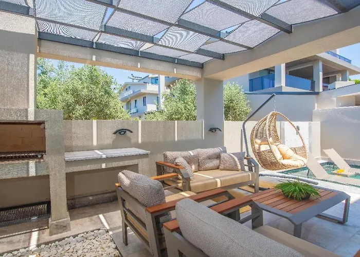 Balmain&sauna,jakuzi ,tuerk Hamami, Pool ,bbq, Isitmali Havuz ,yerden Isitma