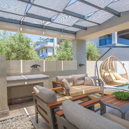 Merkez De Sauna,jakuzi ,tuerk Hamami, Pool ,bbq, Isitmali Havuz ,yerden Isitma