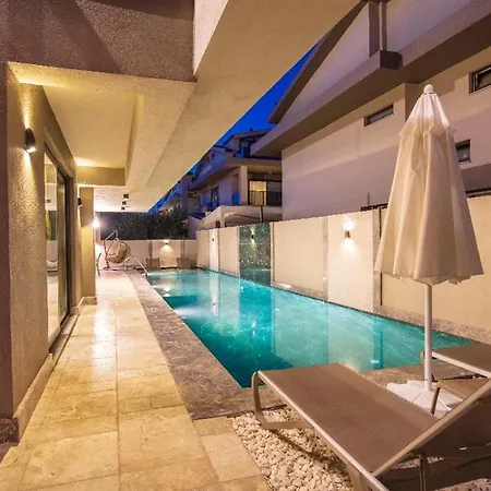 Villa Balmain&sauna,jakuzi ,tuerk Hamami, Pool ,bbq, Isitmali Havuz ,yerden Isitma Fethiye