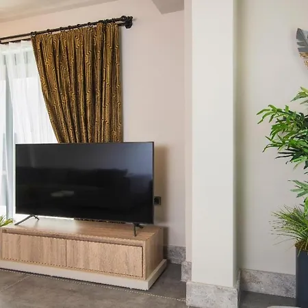 Balmain&sauna,jakuzi ,tuerk Hamami, Pool ,bbq, Isitmali Havuz ,yerden Isitma Fethiye