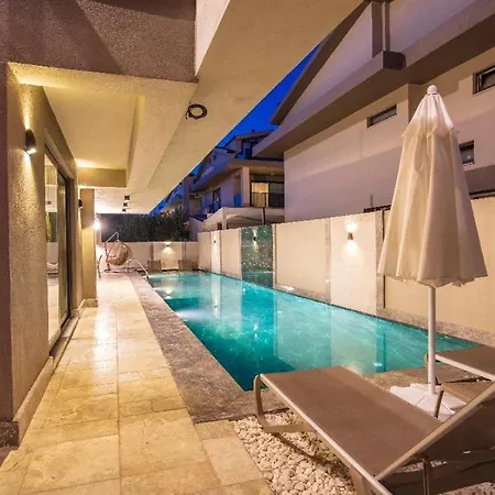 Balmain&sauna,jakuzi ,tuerk Hamami, Pool ,bbq, Isitmali Havuz ,yerden Isitma Vilă *