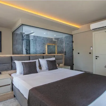 Balmain&sauna,jakuzi ,tuerk Hamami, Pool ,bbq, Isitmali Havuz ,yerden Isitma Fethiye