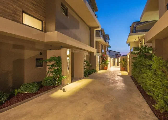 וילה Merkez De Sauna,jakuzi ,tuerk Hamami, Pool ,bbq, Isitmali Havuz ,yerden Isitma פאטהיה