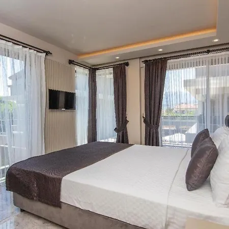 빌라 Balmain&sauna,jakuzi ,tuerk Hamami, Pool ,bbq, Isitmali Havuz ,yerden Isitma