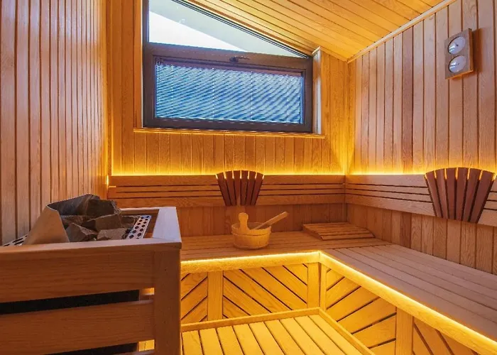 Fethiye Merkez De Sauna,Jakuzi ,Tuerk Hamami, Pool ,Bbq, Isitmali Havuz ,Yerden Isitma * Fethiye